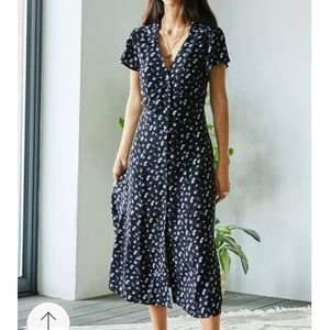 XS Urban Outfitters MIDI Tie Back Shirt Dress